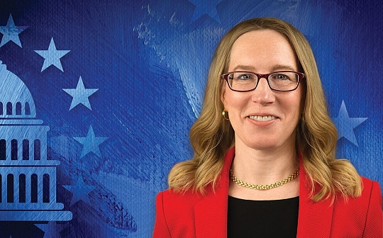 Hester Peirce:美国加密法不能假设“一切都是金融资产”